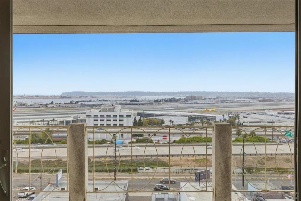, San Diego, California 92103 — photo 4