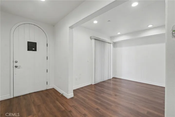 201 N Azusa Avenue 6, Azusa, California 91702 — photo 4