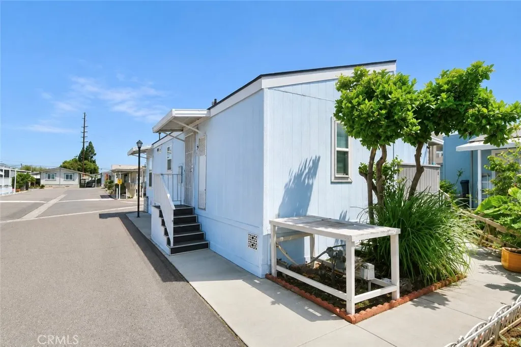 7887 Lampson, Garden Grove, California 92841 — photo 5