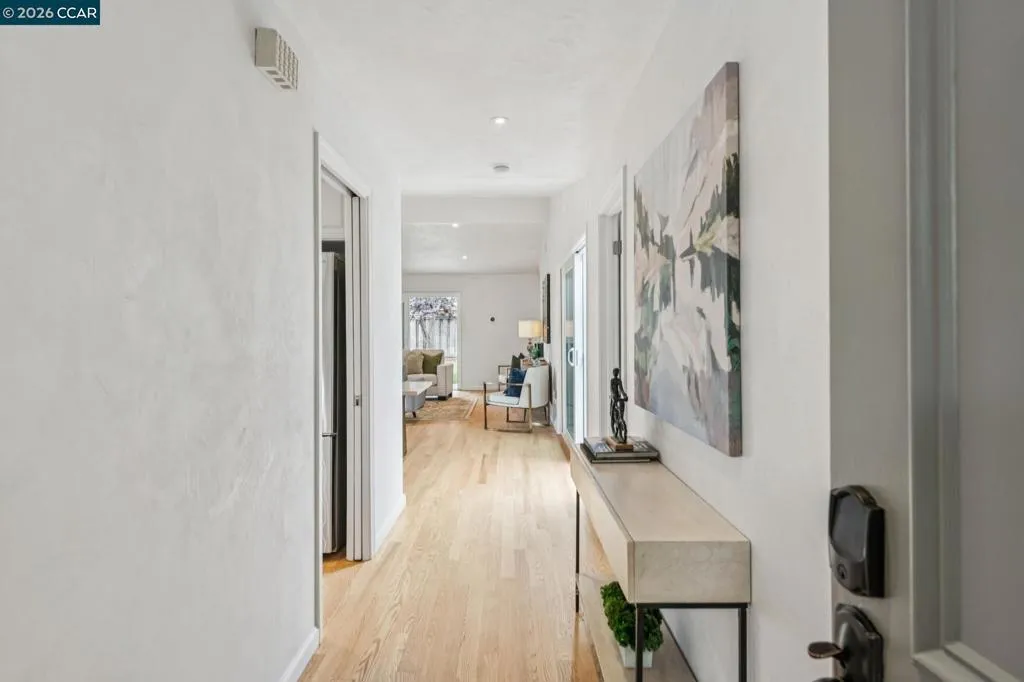137 Brighton Rd, Alameda, California 94502 — photo 5