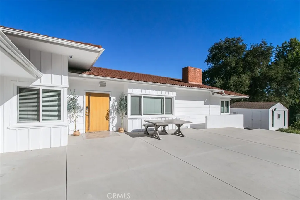 4620 Caritina, Tarzana, California 91356 — photo 5