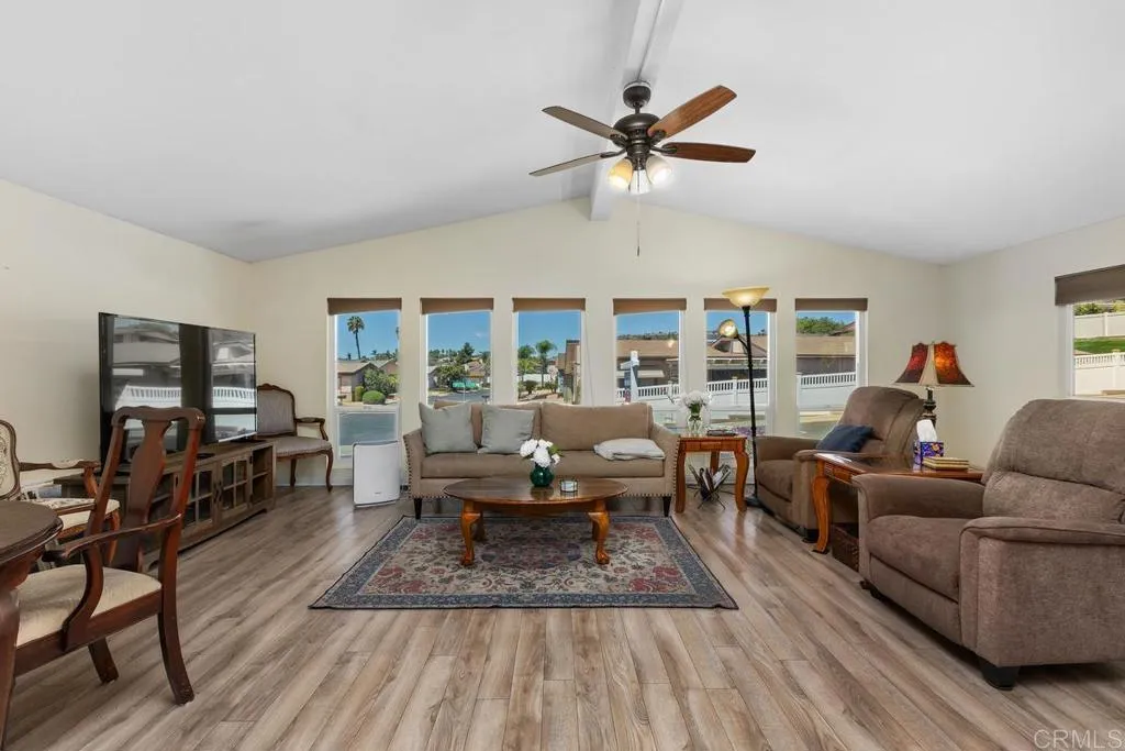 1626 Wisteria Glen, Escondido, California 92026 — photo 5