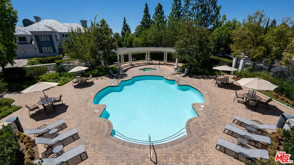 Community Pool Community Pool