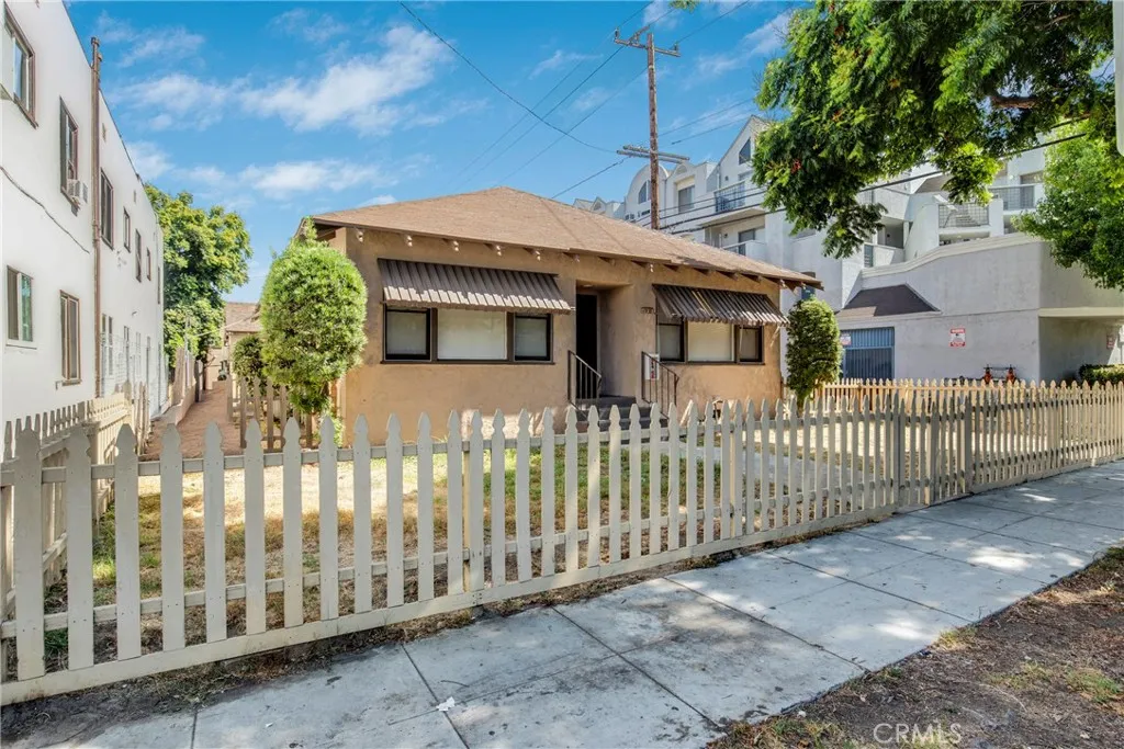 531 W 5th Street, Long Beach, California 90802 — photo 4