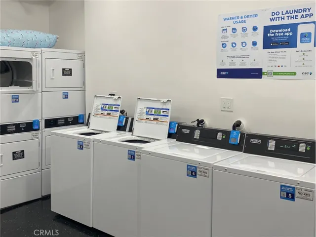 Laundry Facility First Floor Near The Elevator # 3