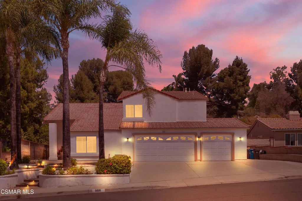 988 Looking Glass Dr