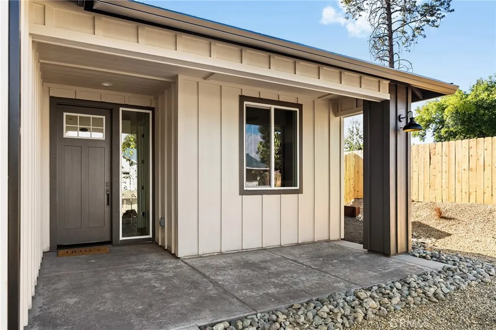 5865 Yorkshire, Paradise, California 95969 — photo 5