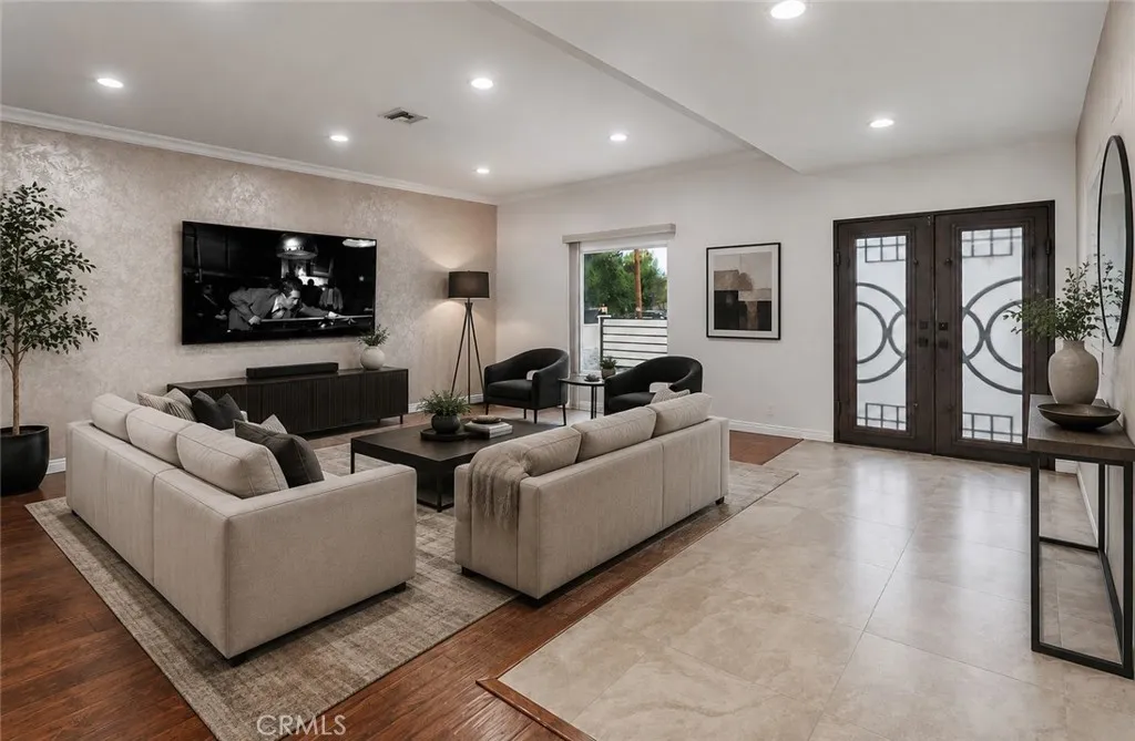 6917 Tyrone Avenue, Van Nuys, California 91405 — photo 5