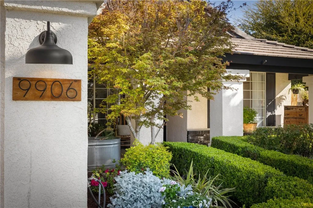9906 Boone Valley Drive, Bakersfield, California 93312 — photo 4