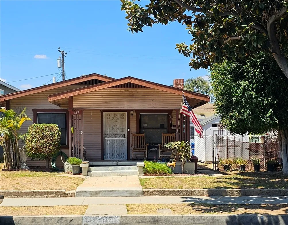 137 N 2nd