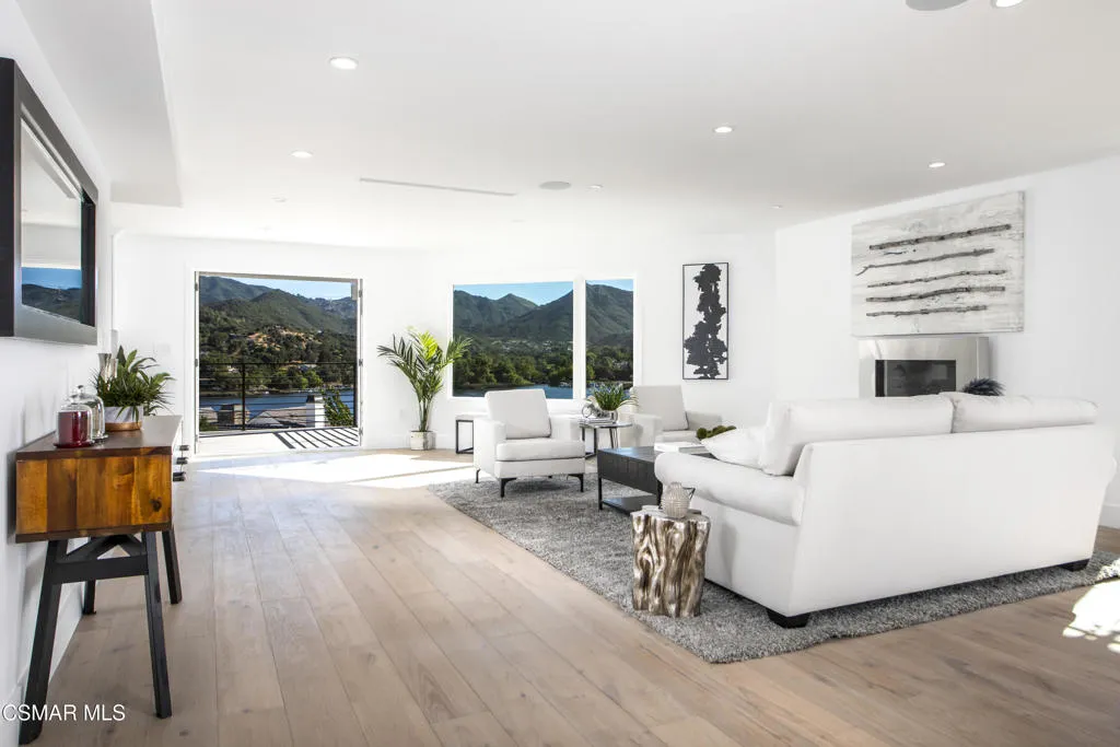 290 Lake Sherwood Drive, Thousand Oaks, California 91361 — photo 4