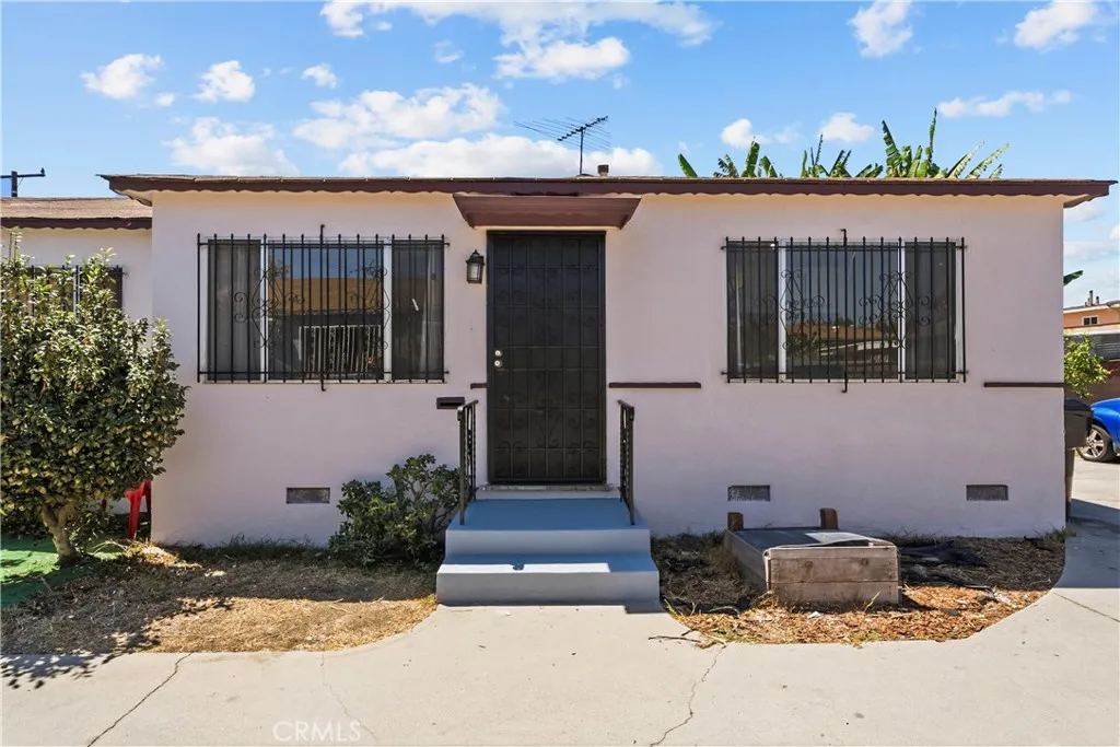 6901 San Luis, Bell, California 90201 — photo 5