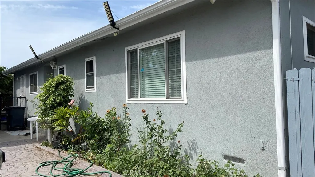1130 S Douglas Street, Santa Ana, California 92704 — photo 4
