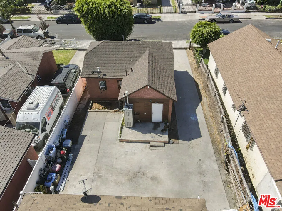 719 E 110th Street, Los Angeles, California 90059 — photo 4