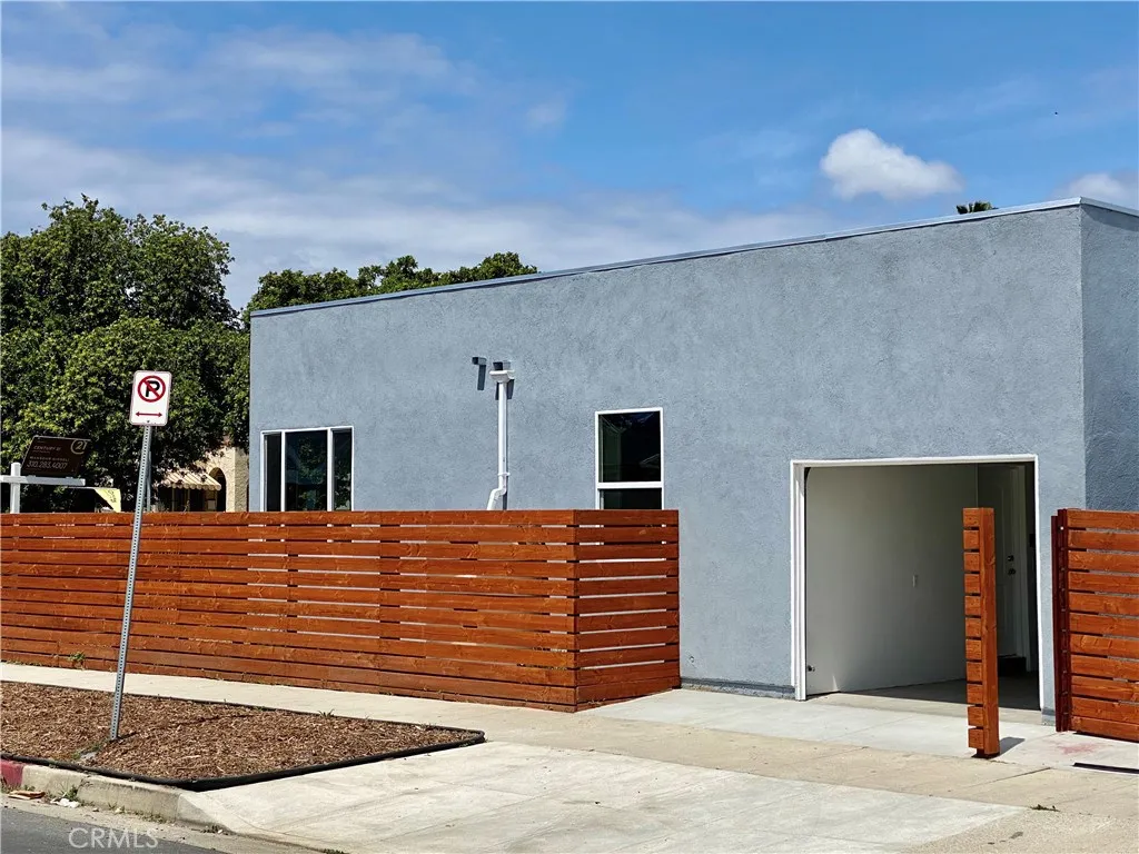 1939 W 36th Place, Los Angeles, California 90018 — photo 4