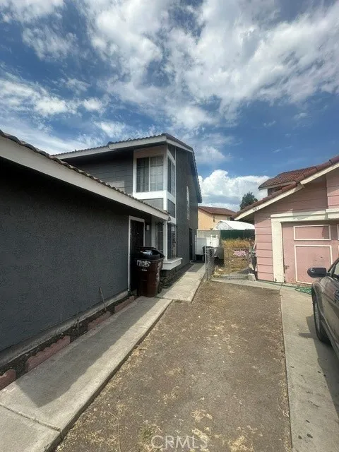 705 Matthisen Circle, Compton, California 90220 — photo 5