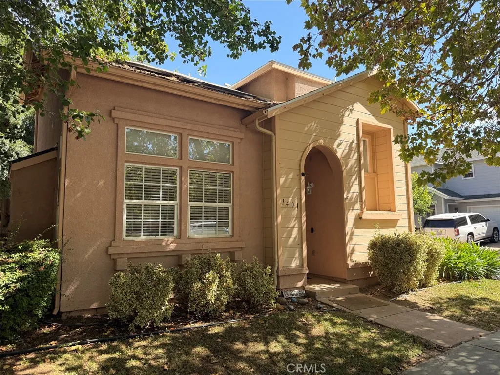 1401 Stoney Creek