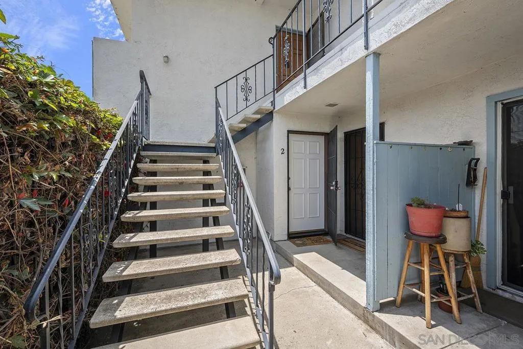 2108 3rd Ave 2, San Diego, California 92101 — photo 4