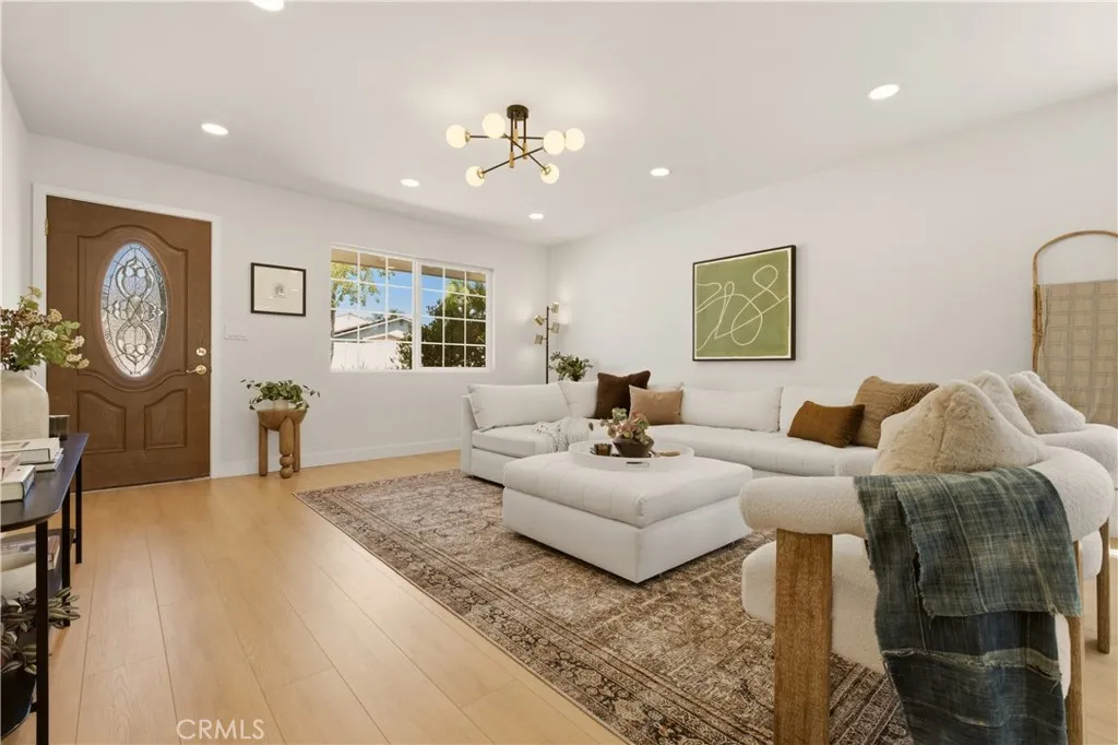 3186 E Radcliffe, Anaheim, California 92806 — photo 4