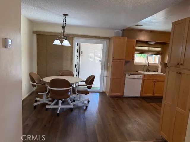 621 S Palm B, Hemet, California 92543 — photo 4