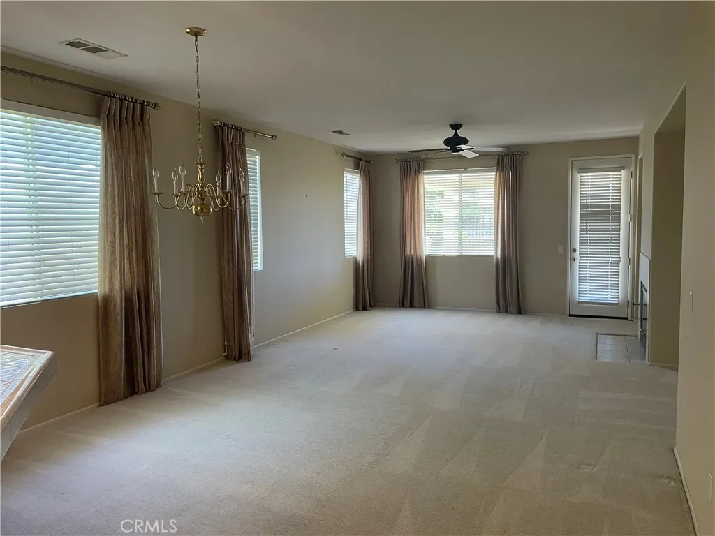 34363 Sherwood, Yucaipa, California 92399 — photo 5
