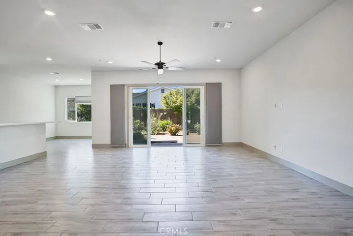 2446 Valverde, Merced, California 95340 — photo 5