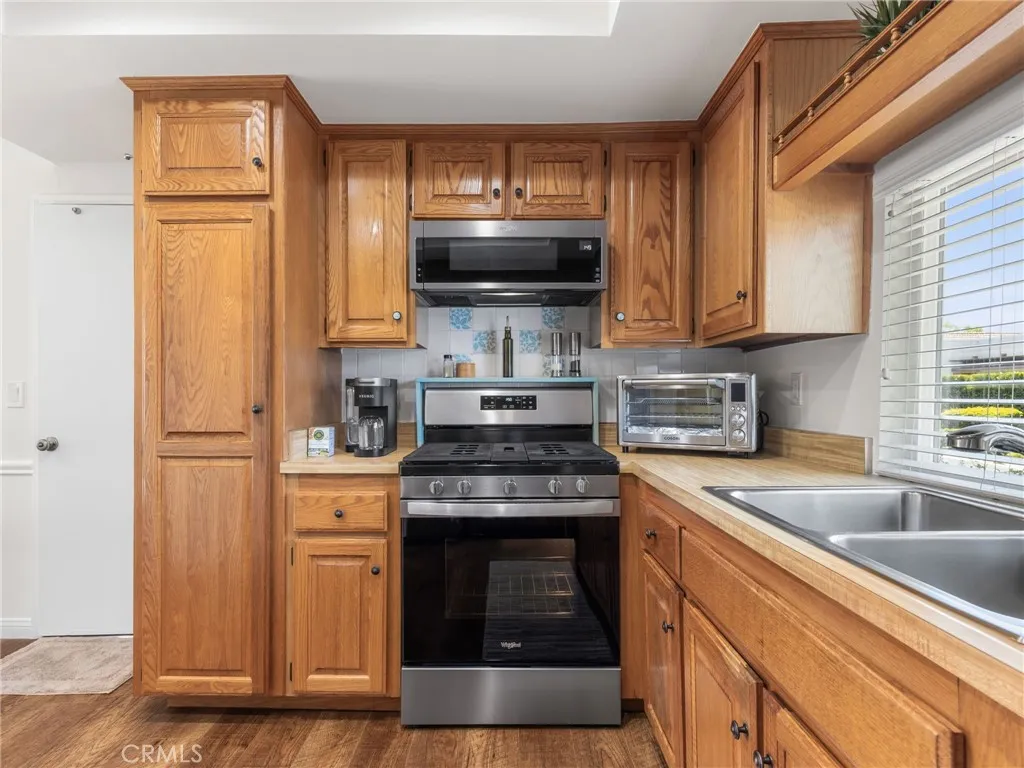 812 Martinique, Placentia, California 92870 — photo 4