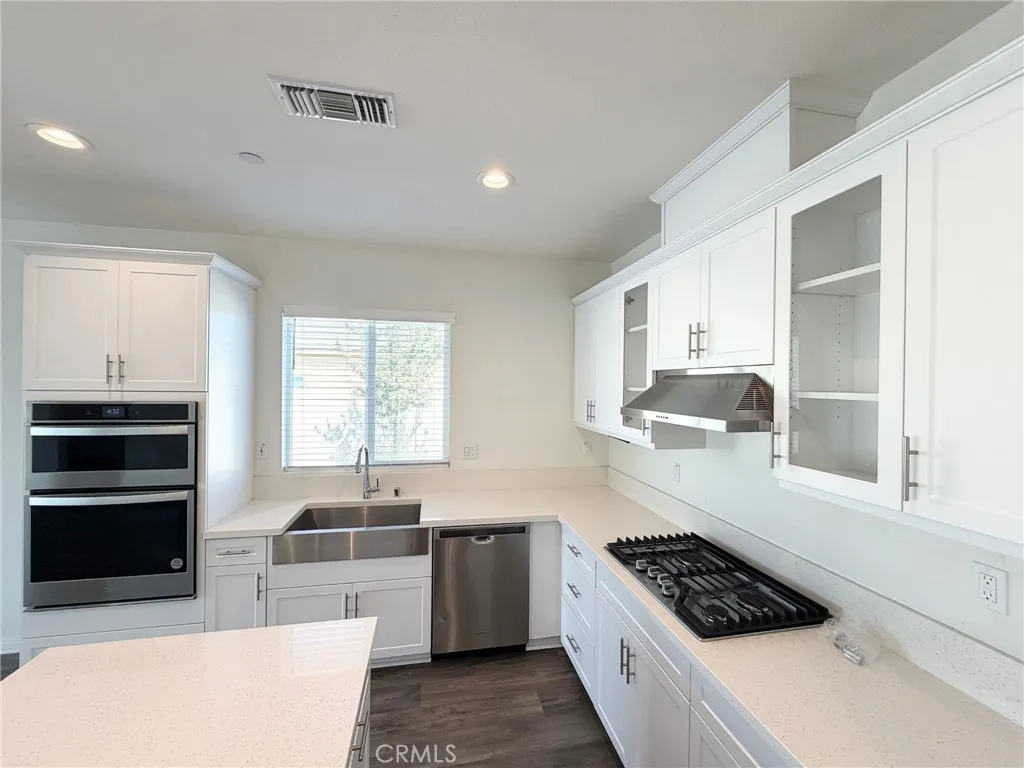 31519 Buckeye Way, Menifee, California 92584 — photo 4