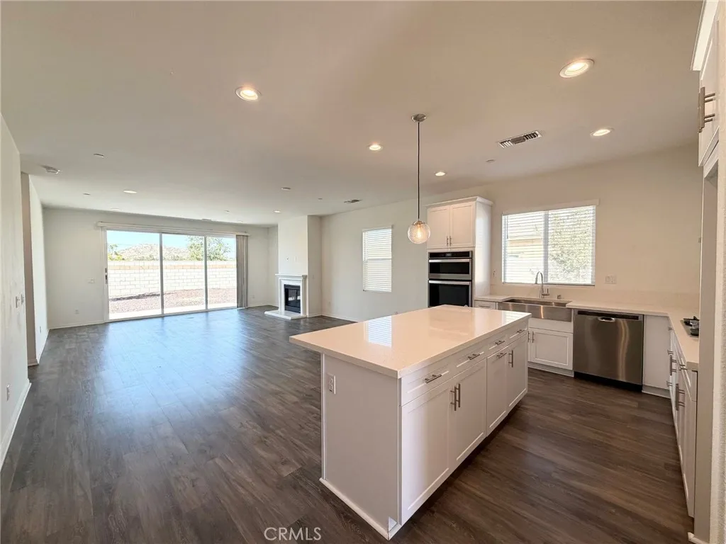 31519 Buckeye Way, Menifee, California 92584 — photo 5
