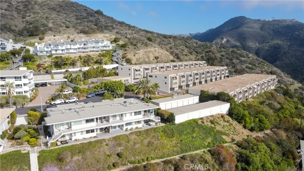 21722 Ocean Vista C