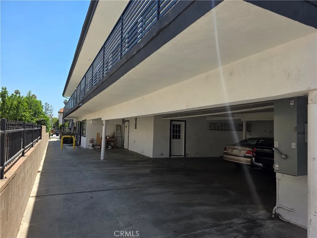 1035 Western 4, Glendale, California 91201 — photo 5