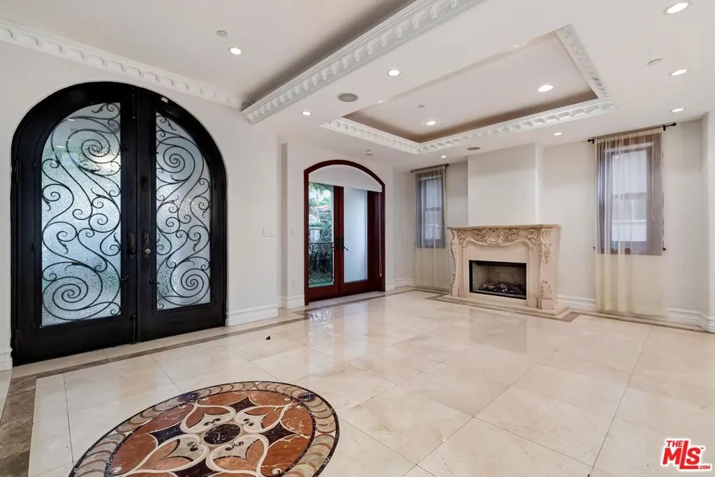 332 S Almont Drive, Beverly Hills, California 90211 — photo 4