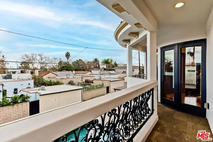 Primary Suite Balcony