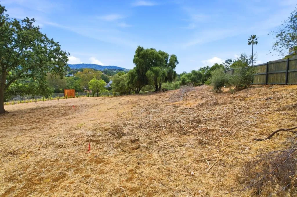 0 Dori Lane, Los Altos Hills, California 94022 — photo 5