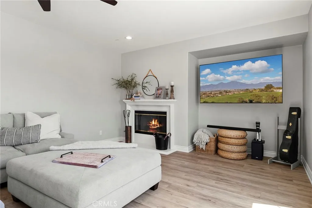 27329 Sweetspire Terrace, Murrieta, California 92562 — photo 5