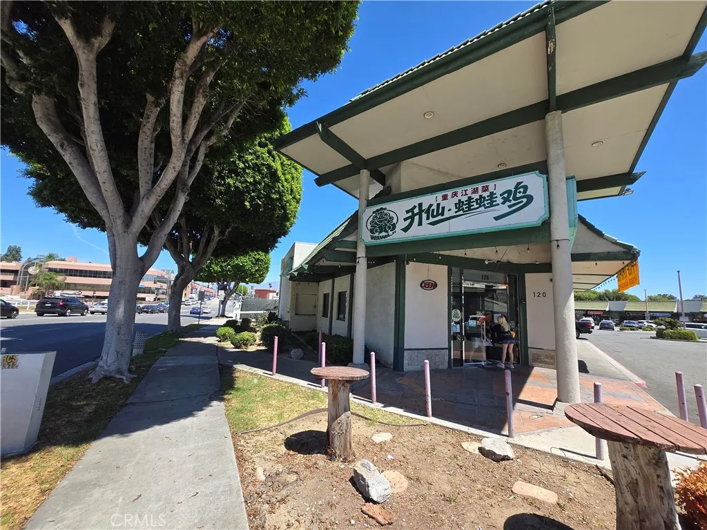 120 S Atlantic Blvd