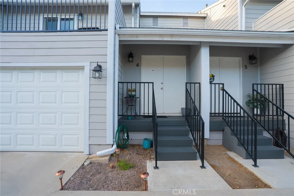 2104 Raymond