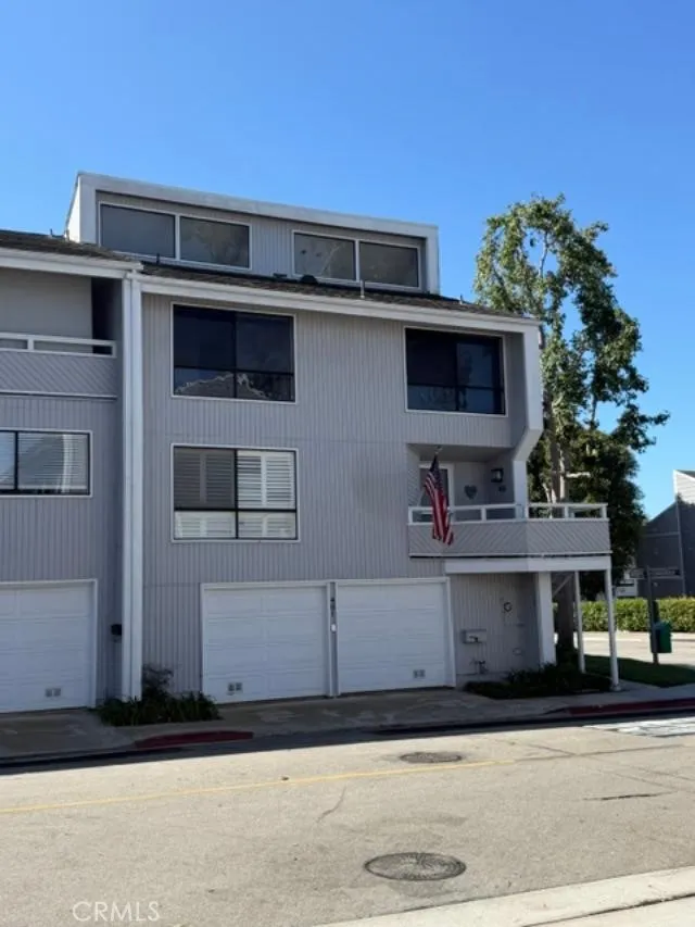 401 Intrepid Ct