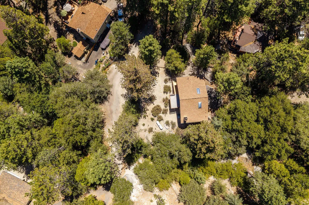 25265FosterLakeRd-67