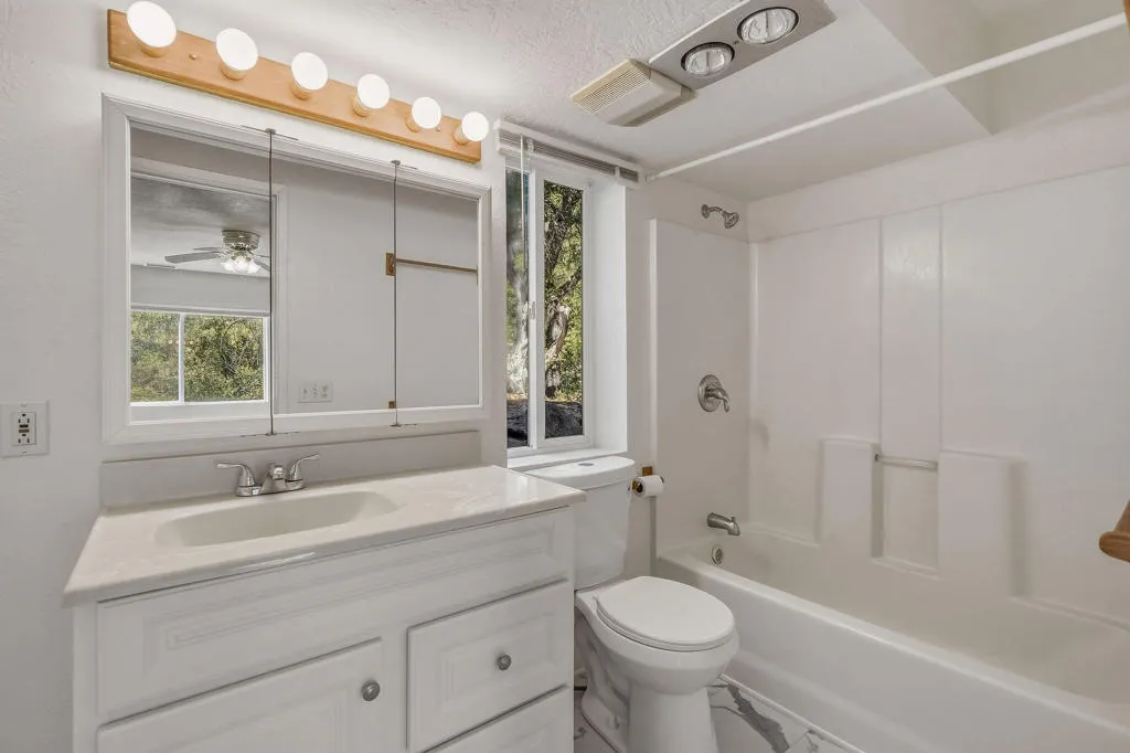 25265FosterLakeRd-46