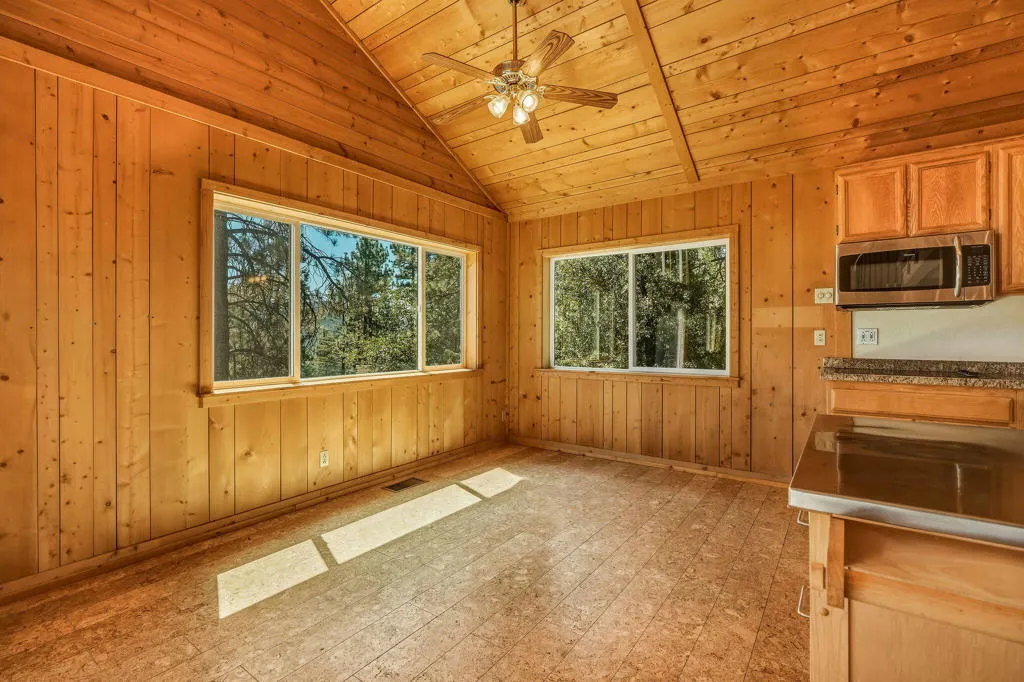25265FosterLakeRd-8
