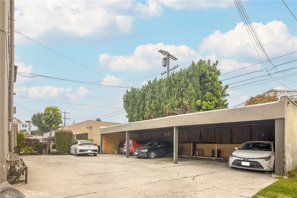913 S Wilton Place, Los Angeles, California 90019 — photo 4