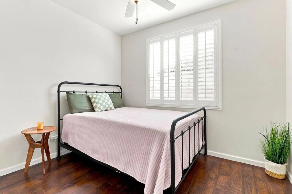 19-web-or-mls-8 Bedroom 4