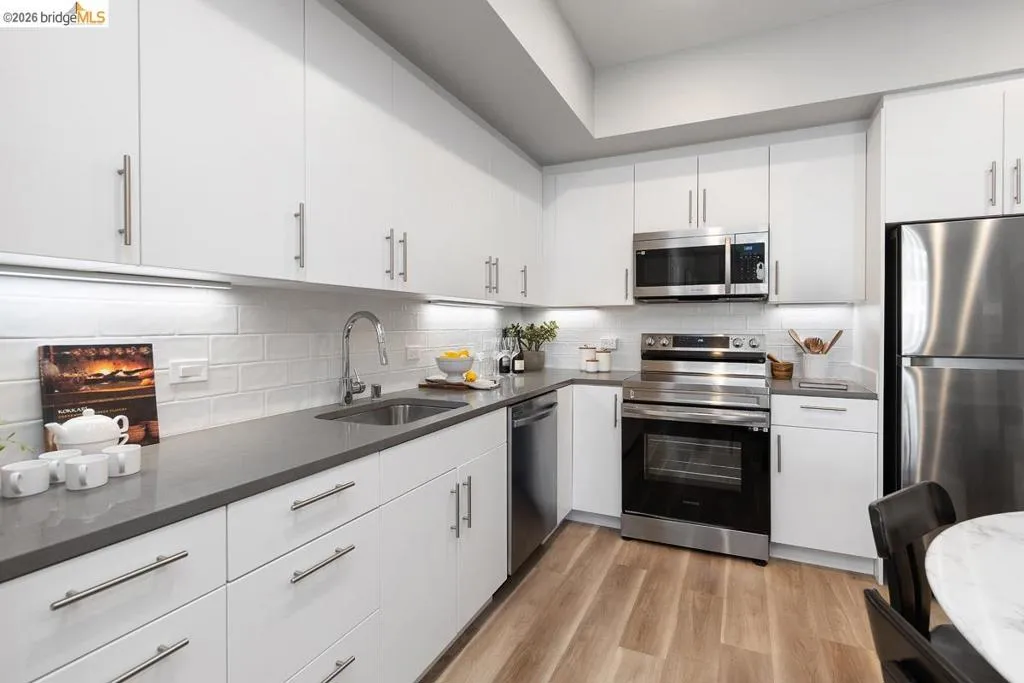 260 Brooklyn Basin Way 419, Oakland, California 94606 — photo 4
