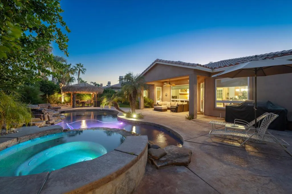52274 Shining Star Ln