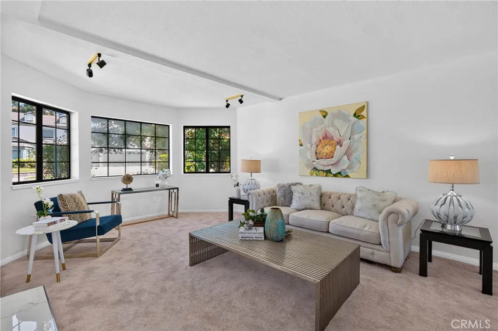 22060 Cedardale Drive, Diamond Bar, California 91765 — photo 4