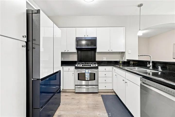 24505 Town Center Drive 7408, Valencia, California 91355 — photo 5