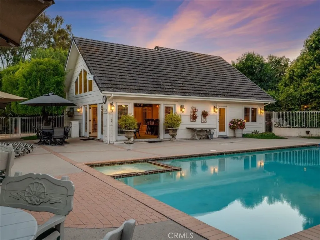 Pool House