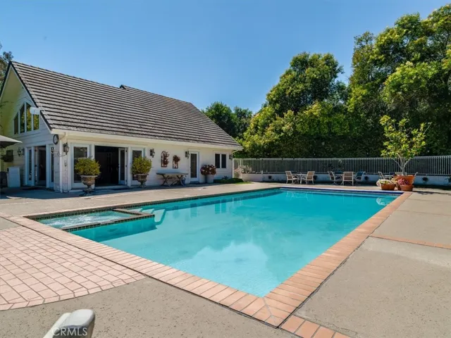 Pool House