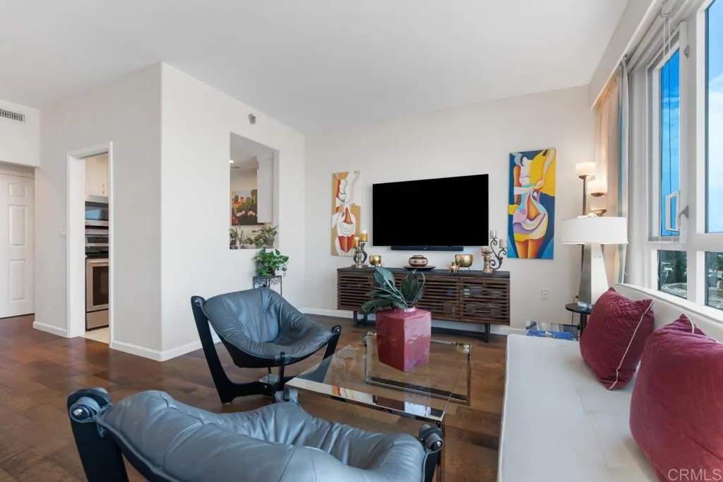 3890 Nobel Drive 802, San Diego, California 92122 — photo 5
